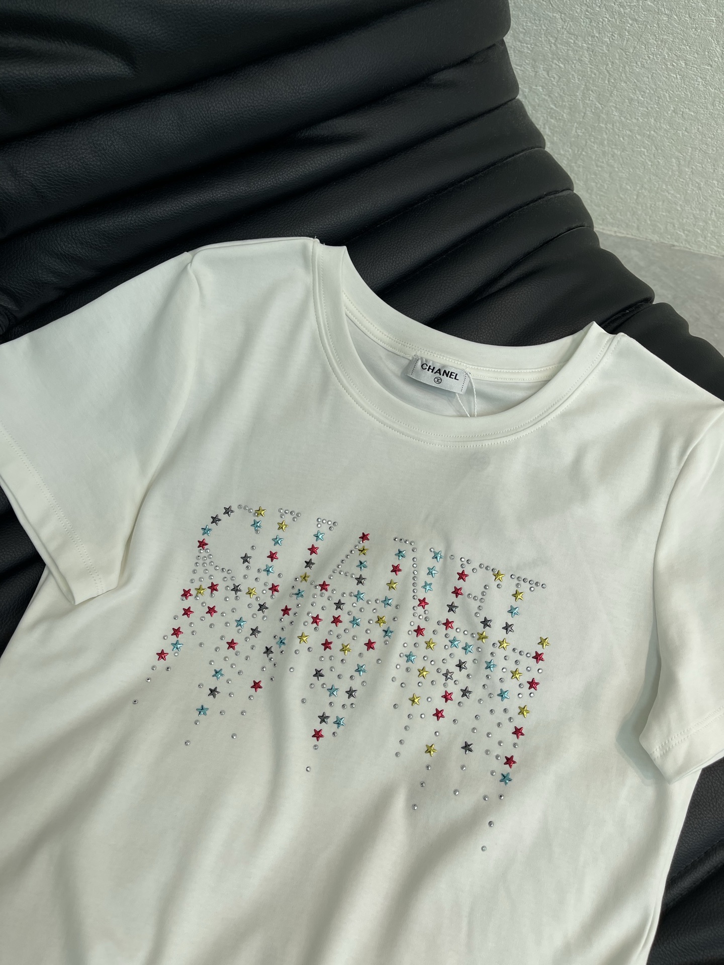 Women's short sleeves